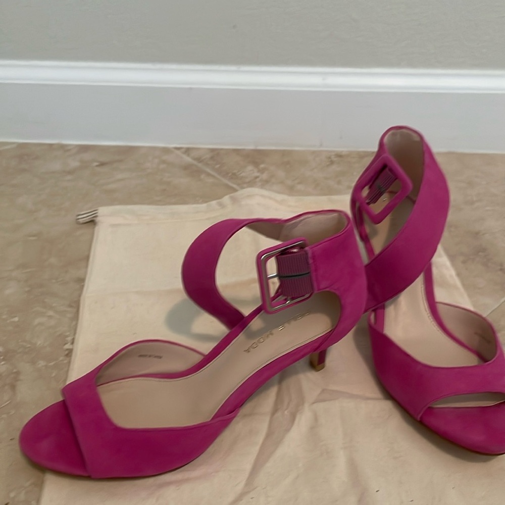 Pelle moda new pink seek.  New with sticker from Nordstrom's